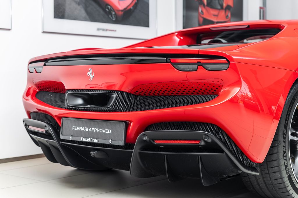 Ferrari 296 GTB 2022