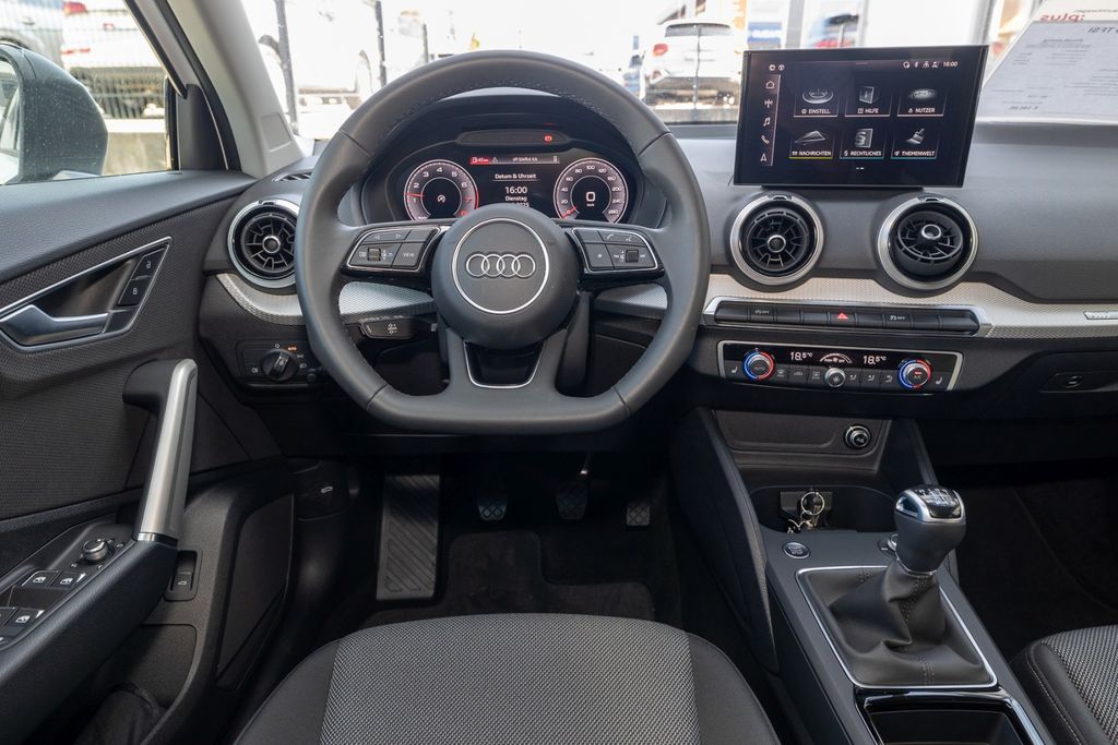 Audi Q2 2024
