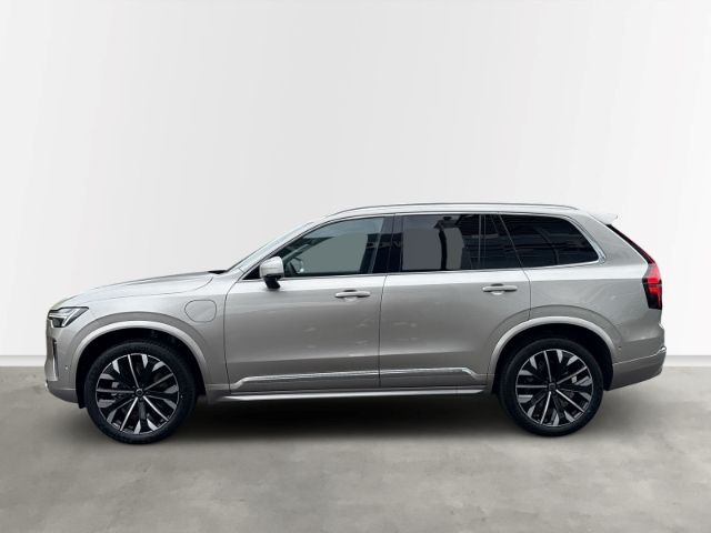 Volvo XC90 2025