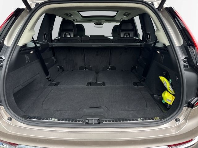 Volvo XC90 2025