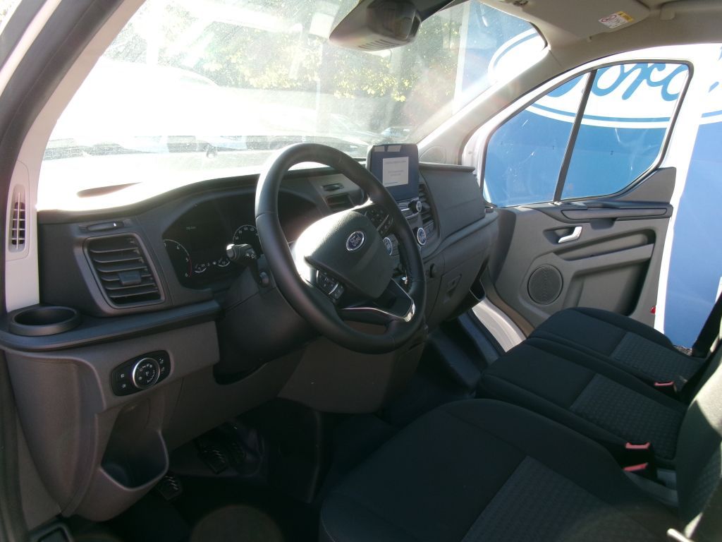 Ford Transit Custom 2024