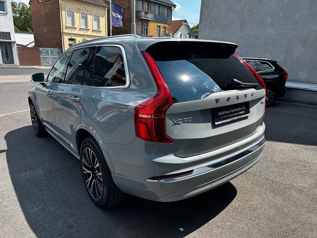 Volvo XC90 2024