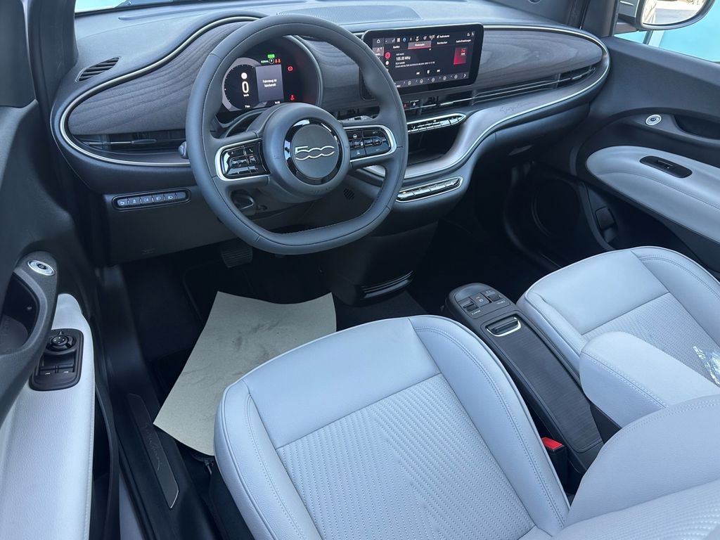 Fiat 500e 2025