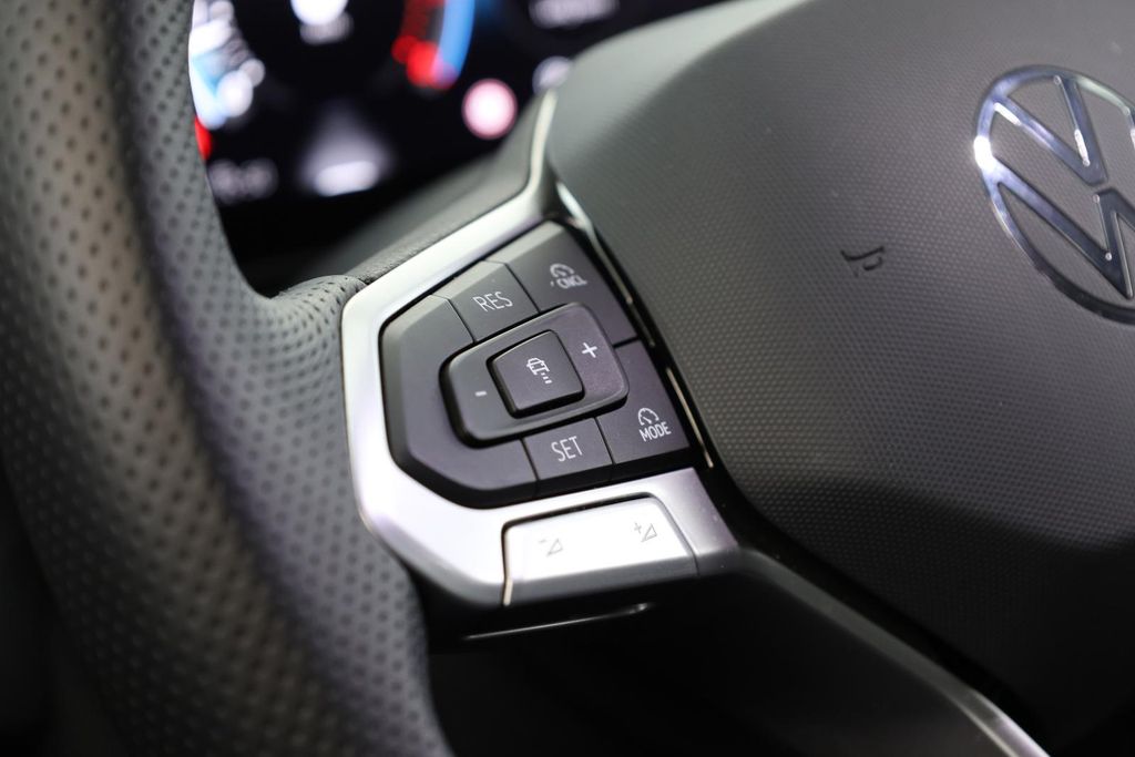 Volkswagen Tiguan 2025