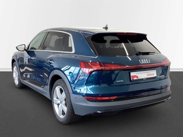 Audi e-tron 2022