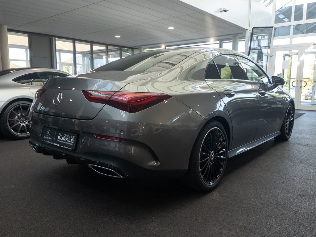 Mercedes-Benz CLA 200 2024