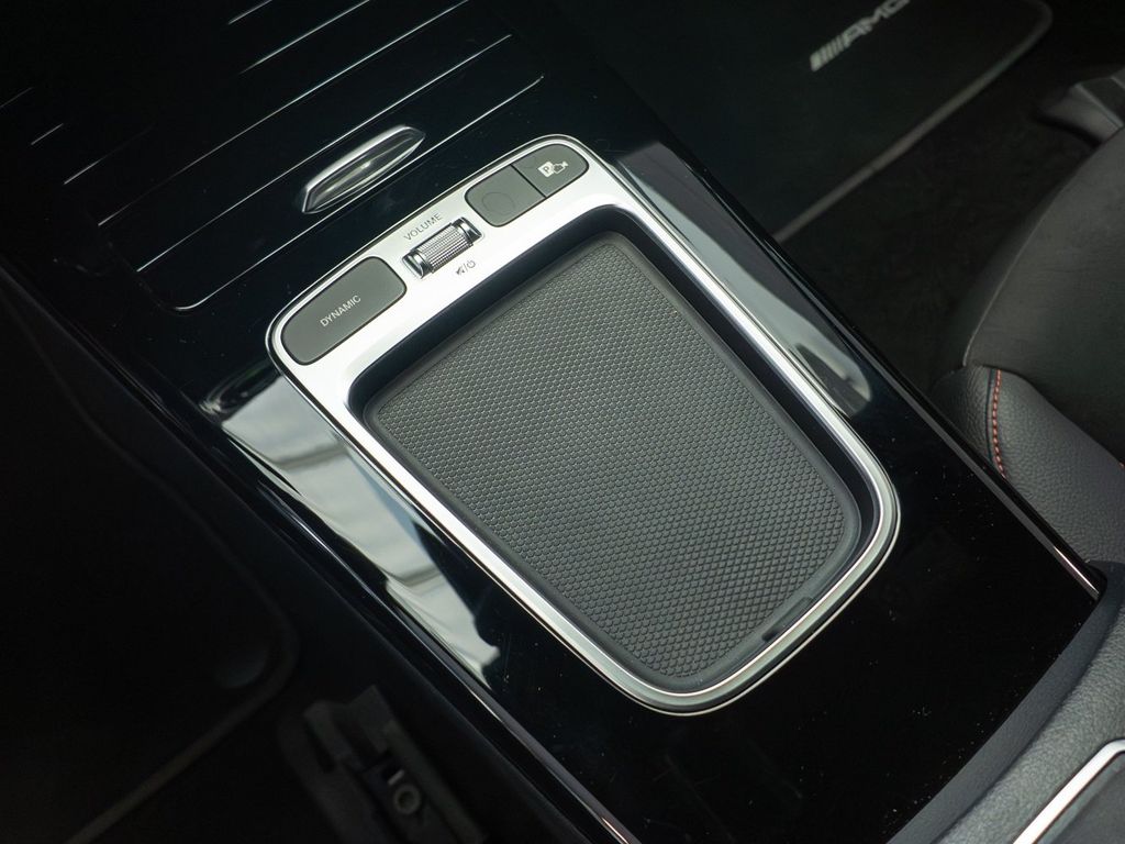 Mercedes-Benz CLA 200 2024