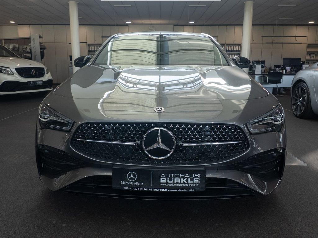 Mercedes-Benz CLA 200 2024