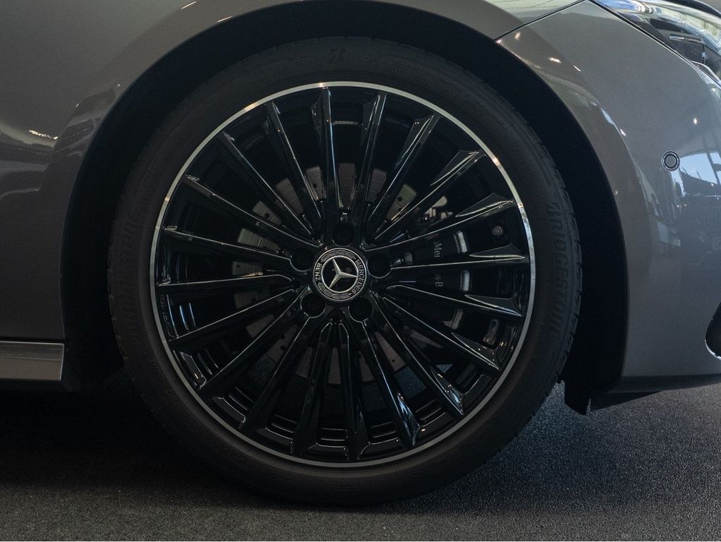 Mercedes-Benz CLA 200 2024