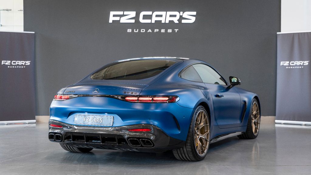 Mercedes-Benz AMG GT 2024