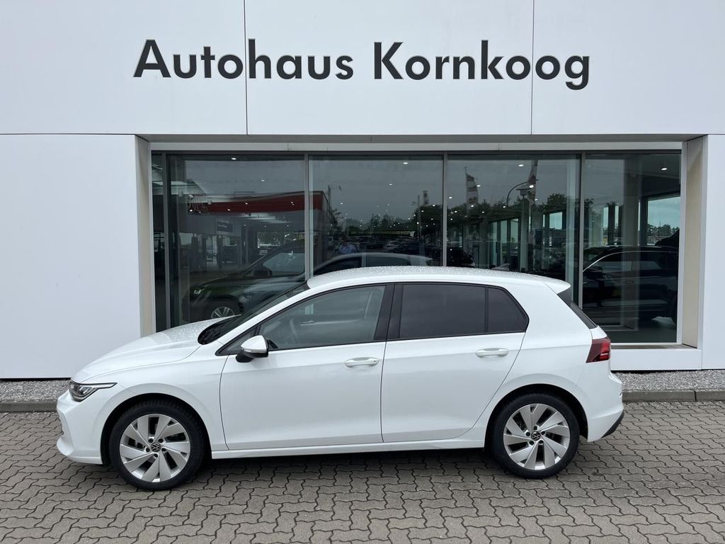 Volkswagen Golf 2024