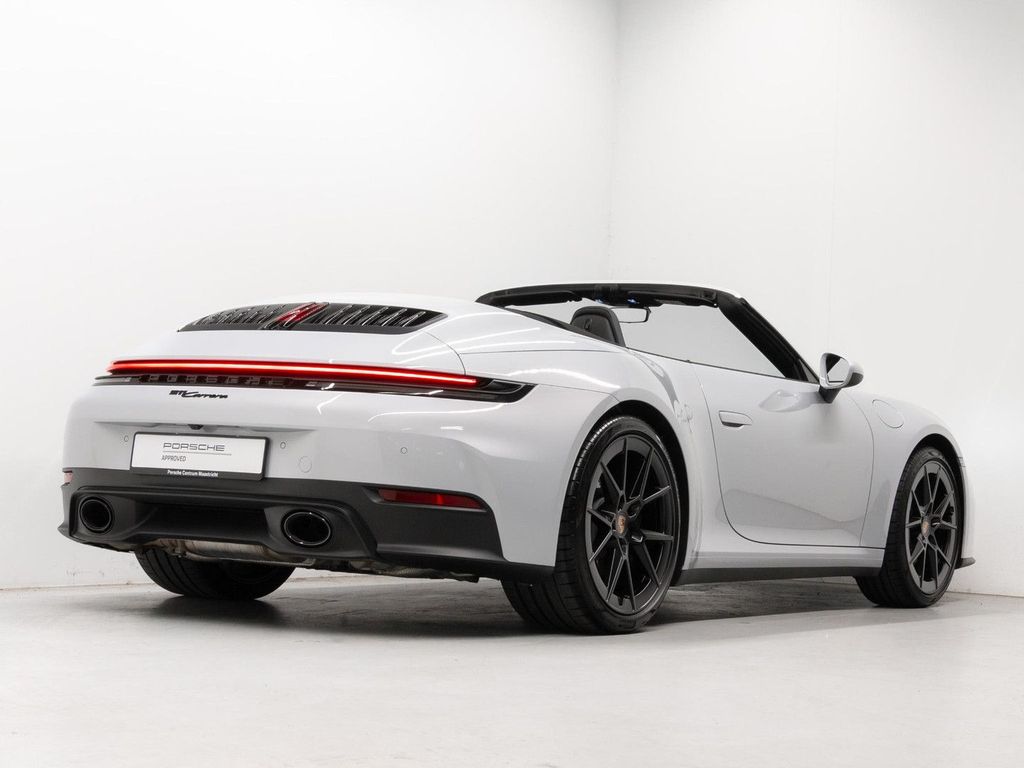 Porsche 992 2024
