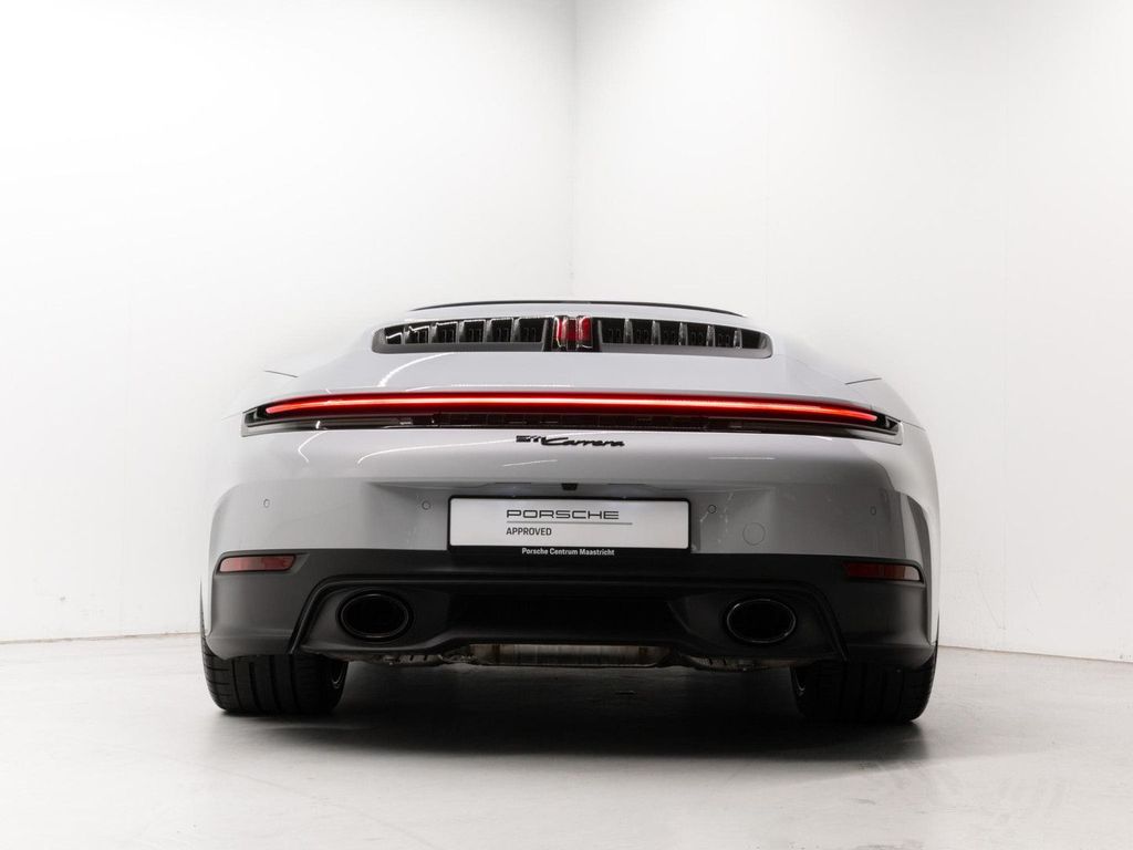 Porsche 992 2024