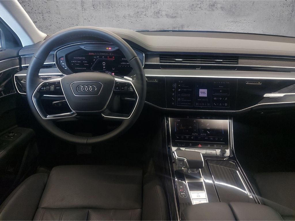 Audi A8 2024
