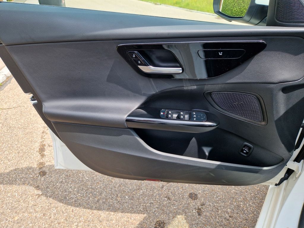 Mercedes-Benz C 200 2023