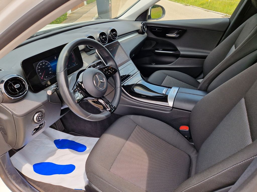 Mercedes-Benz C 200 2023