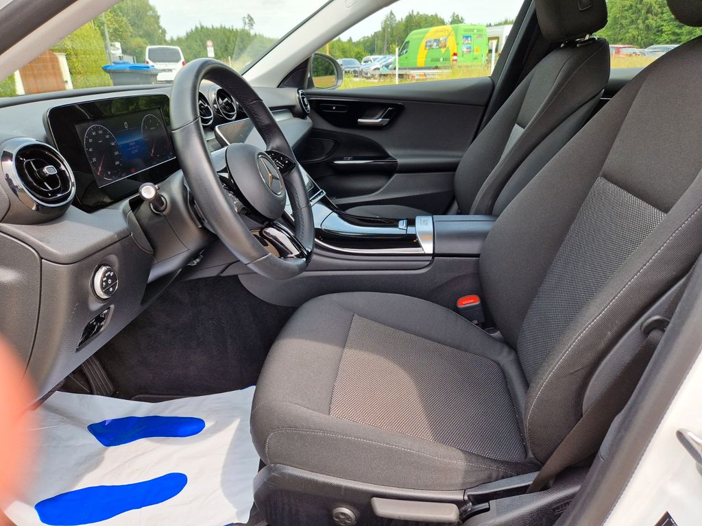 Mercedes-Benz C 200 2023
