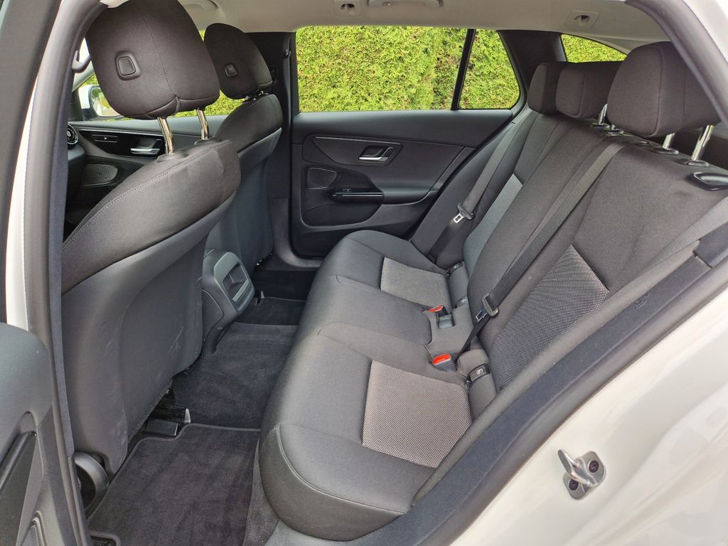 Mercedes-Benz C 200 2023