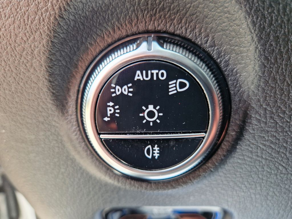 Mercedes-Benz C 200 2023