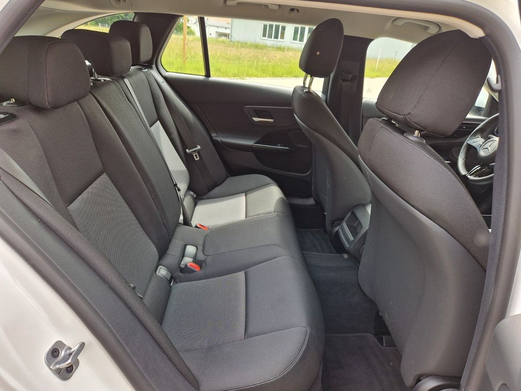 Mercedes-Benz C 200 2023