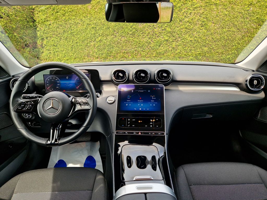 Mercedes-Benz C 200 2023