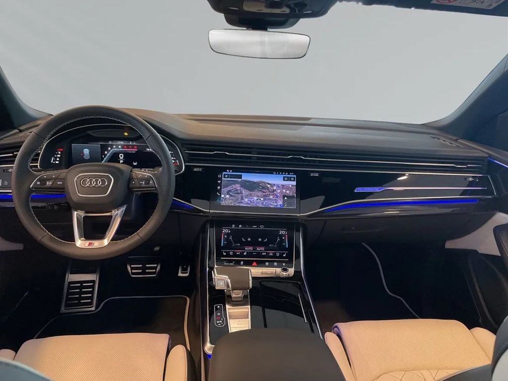 Audi SQ8