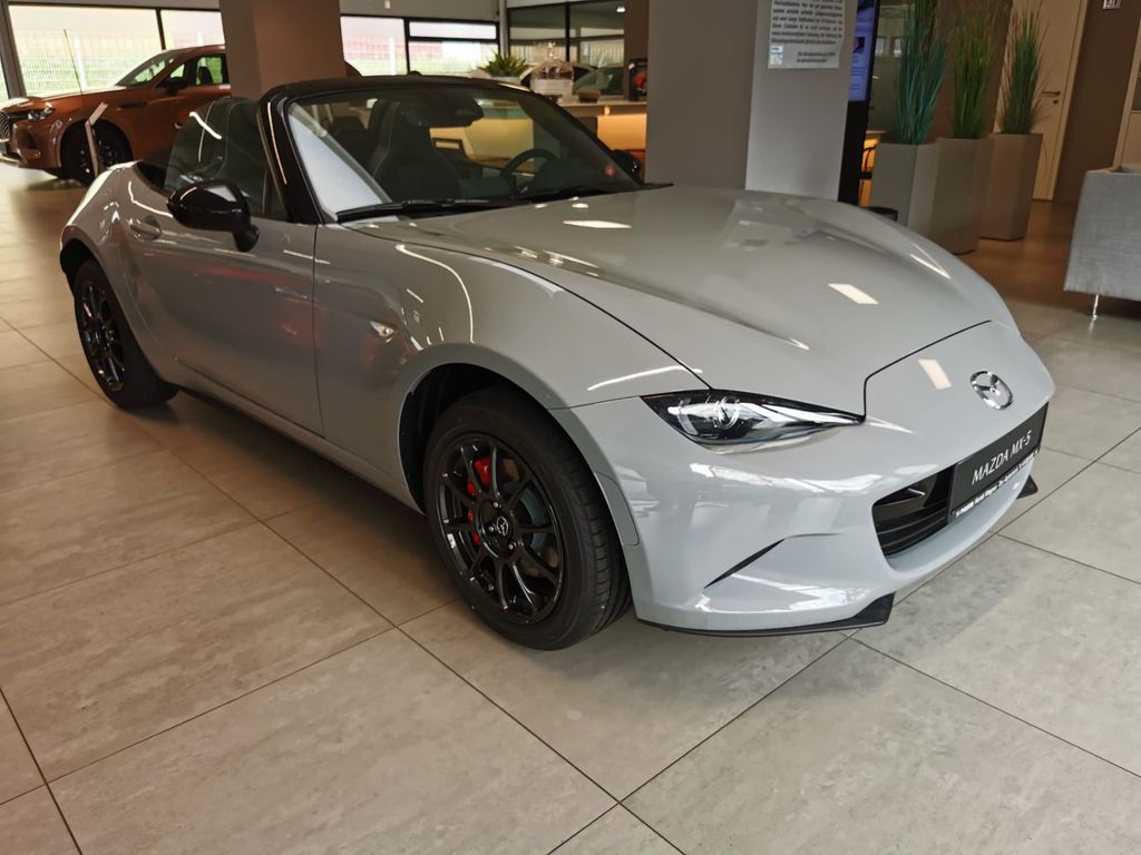 Mazda MX-5 2025