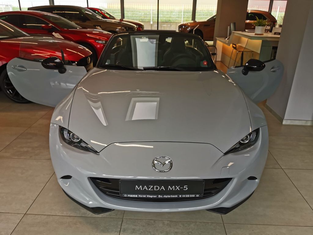 Mazda MX-5 2025