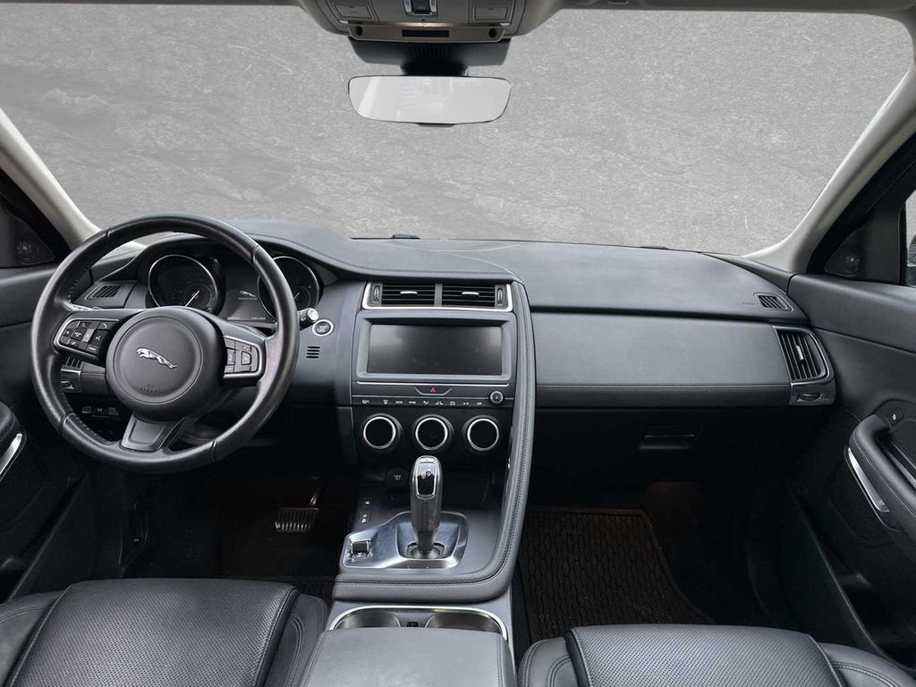 Jaguar E-Pace 2018