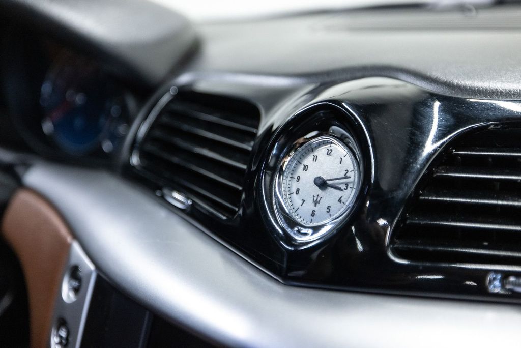 Maserati GranCabrio 2011