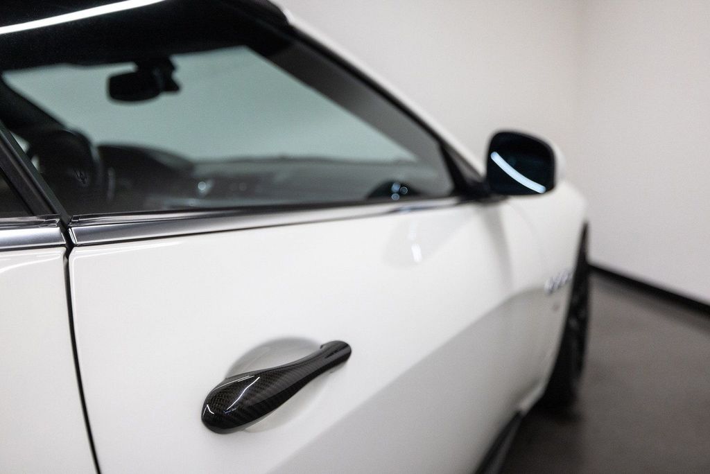 Maserati GranCabrio 2011