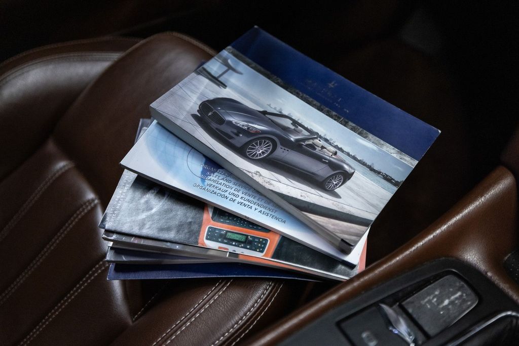 Maserati GranCabrio 2011