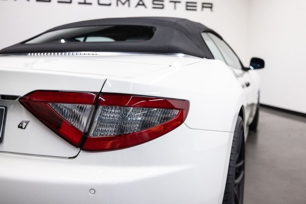 Maserati GranCabrio 2011