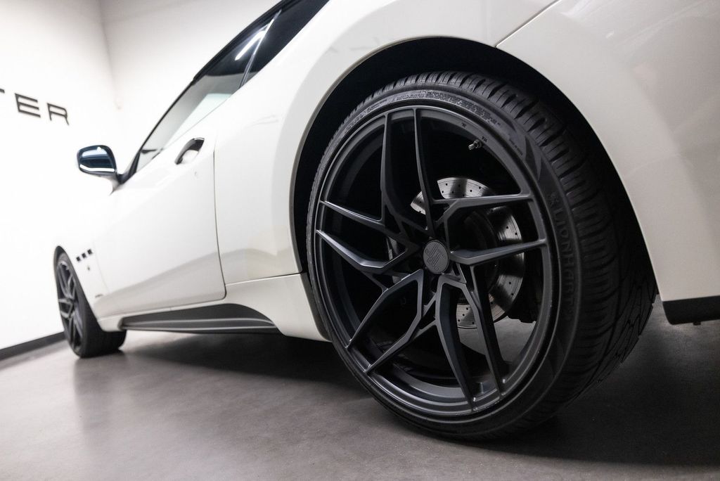 Maserati GranCabrio 2011