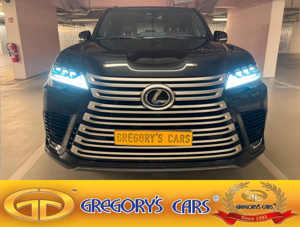 Lexus LX 600