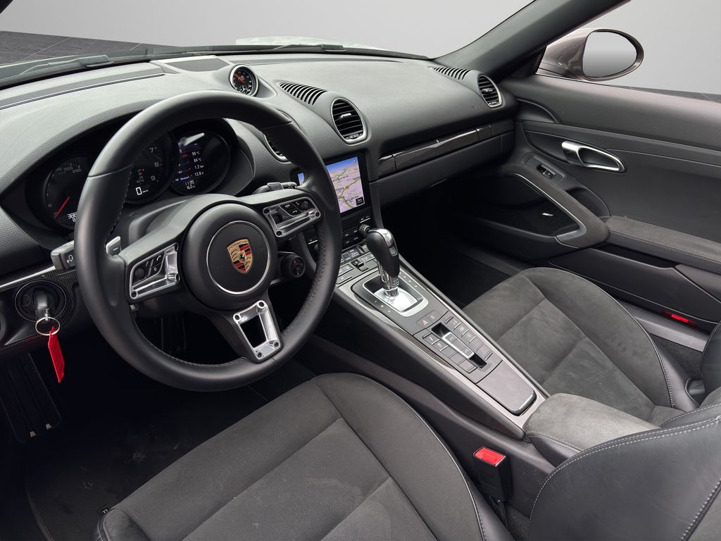 Porsche Boxster 2024