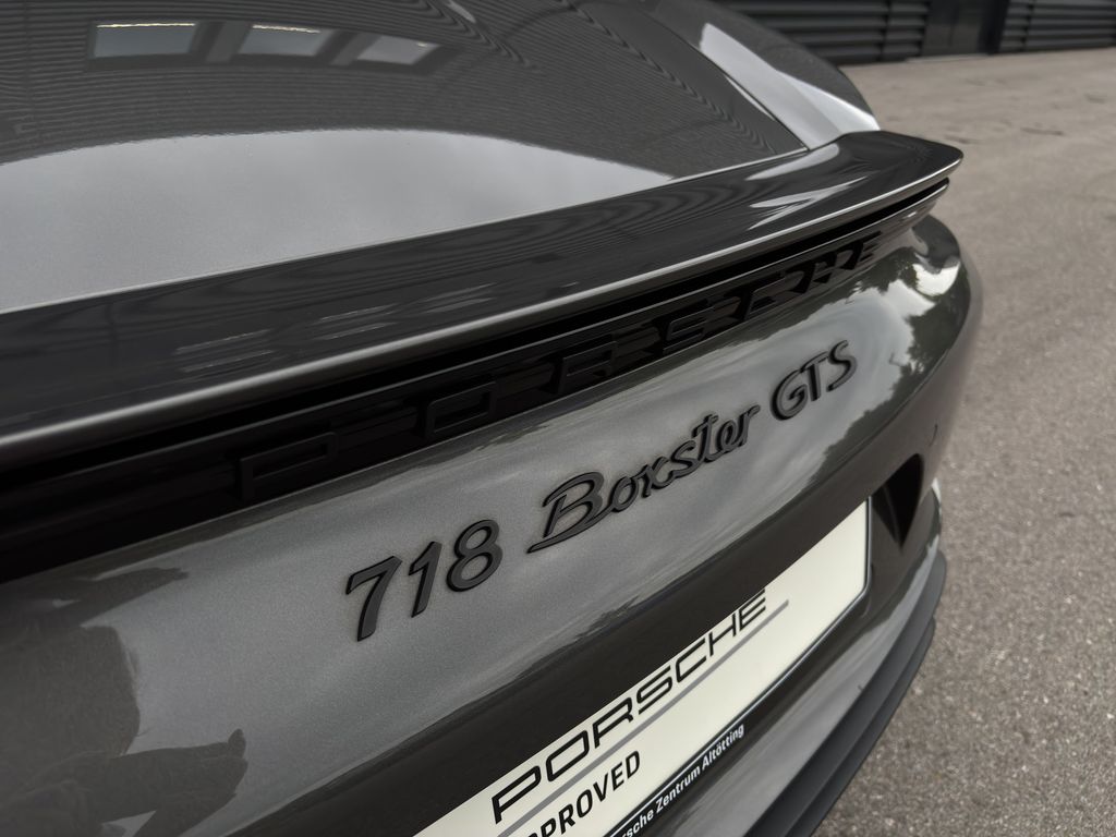 Porsche Boxster 2024