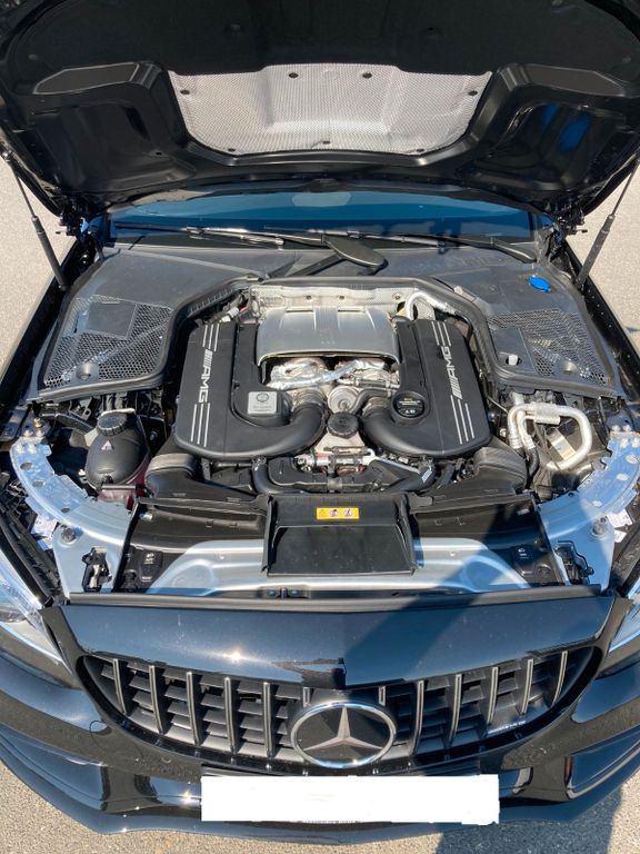 Mercedes-Benz C 63 AMG 2024