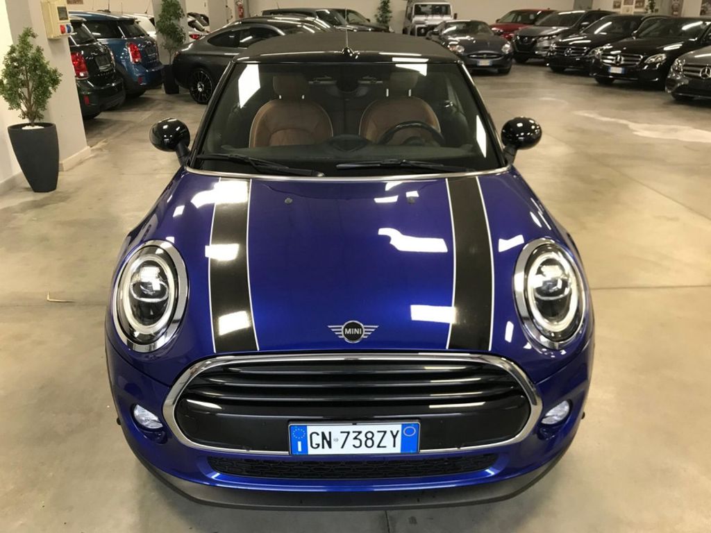 MINI Other 2019