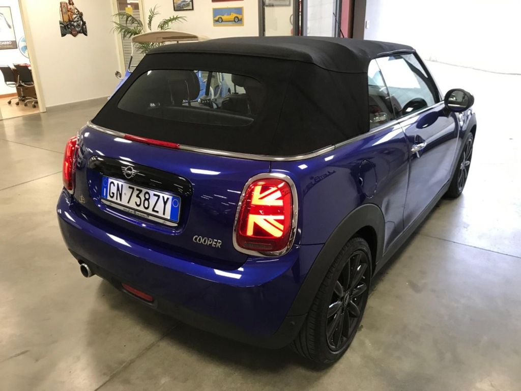 MINI Other 2019