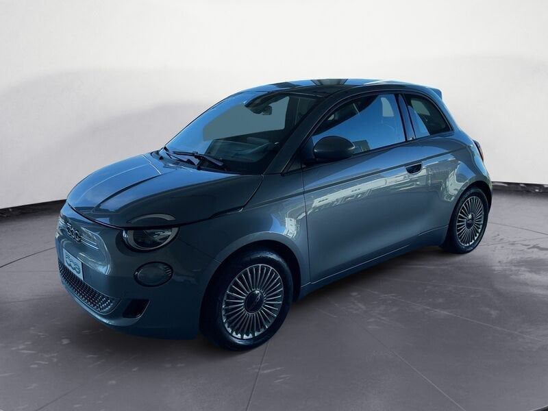 Fiat 500 2023