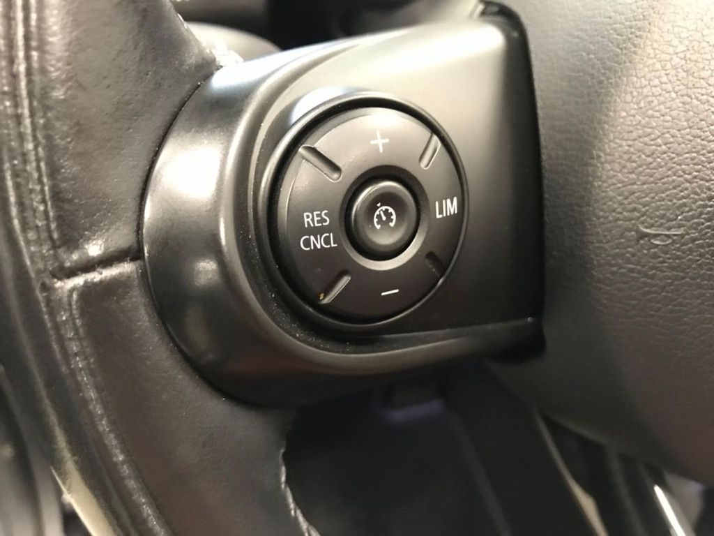 MINI Other 2019