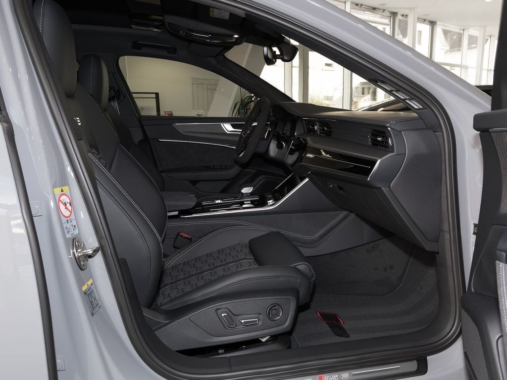 Audi RS6 2025