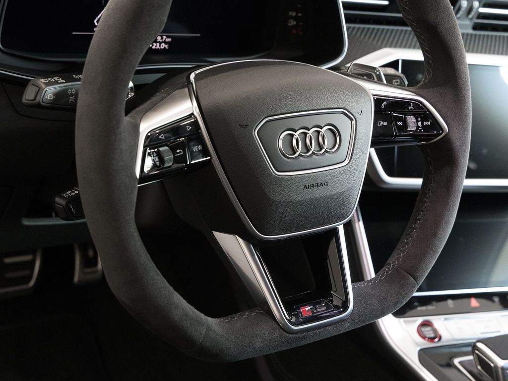 Audi RS6 2025
