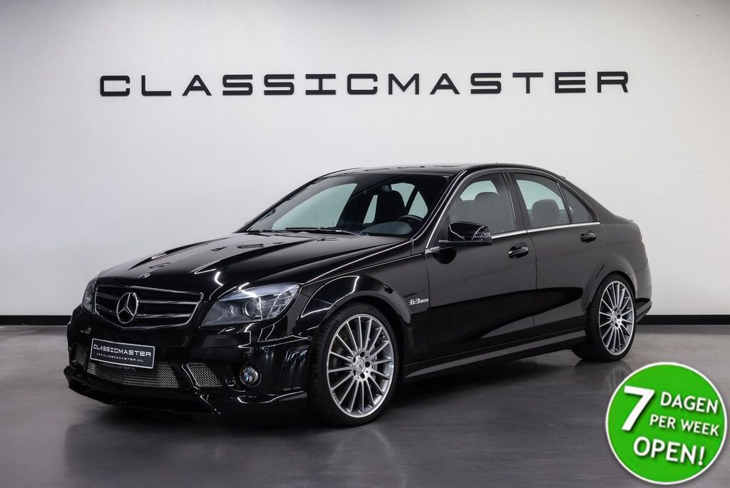 Mercedes-Benz C 63 AMG 2010