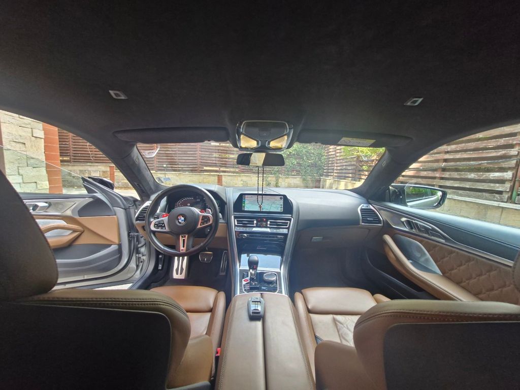 BMW M8 2021