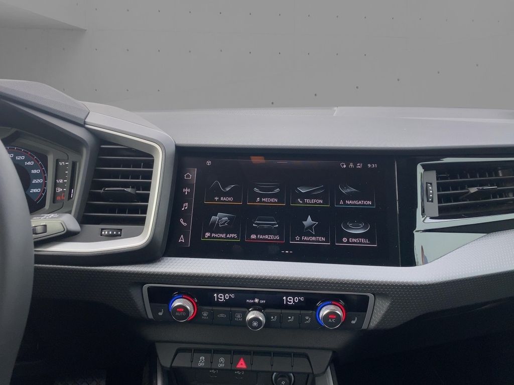 Audi A1 2024