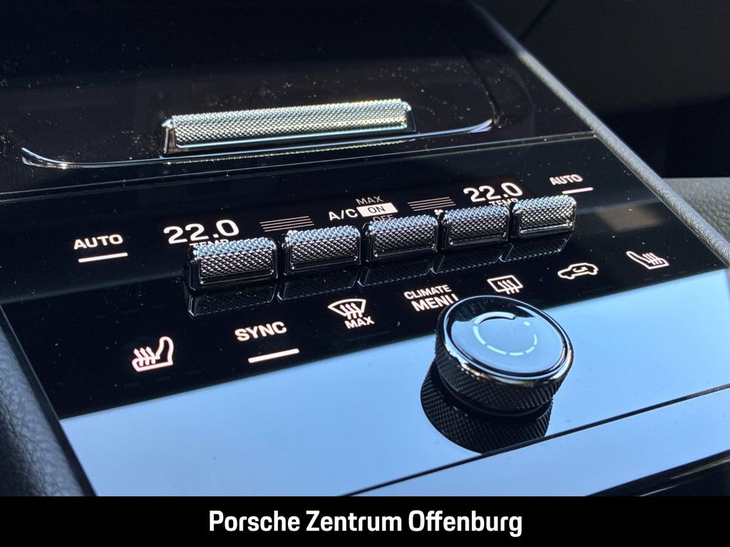 Porsche Cayenne 2025