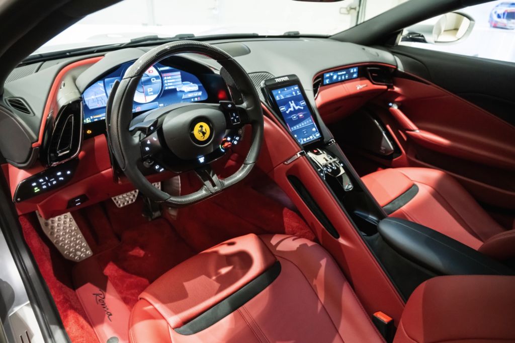 Ferrari Roma 2021