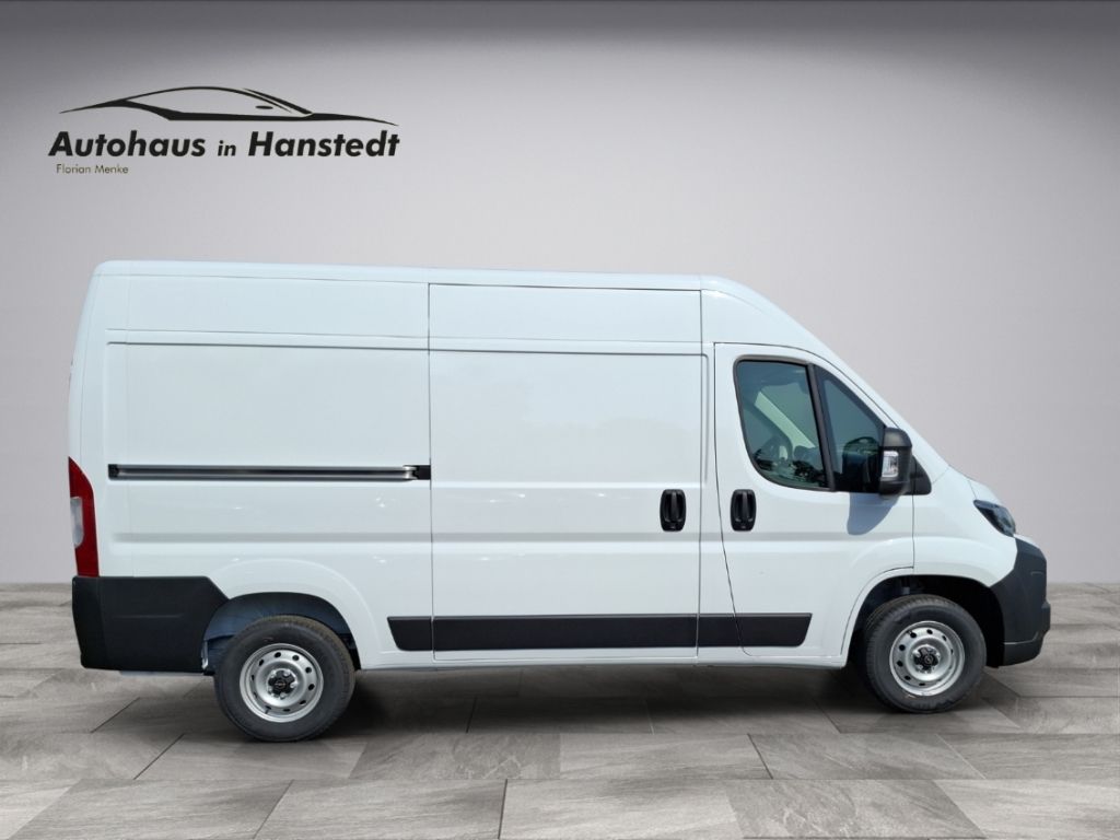 Opel Movano 2025